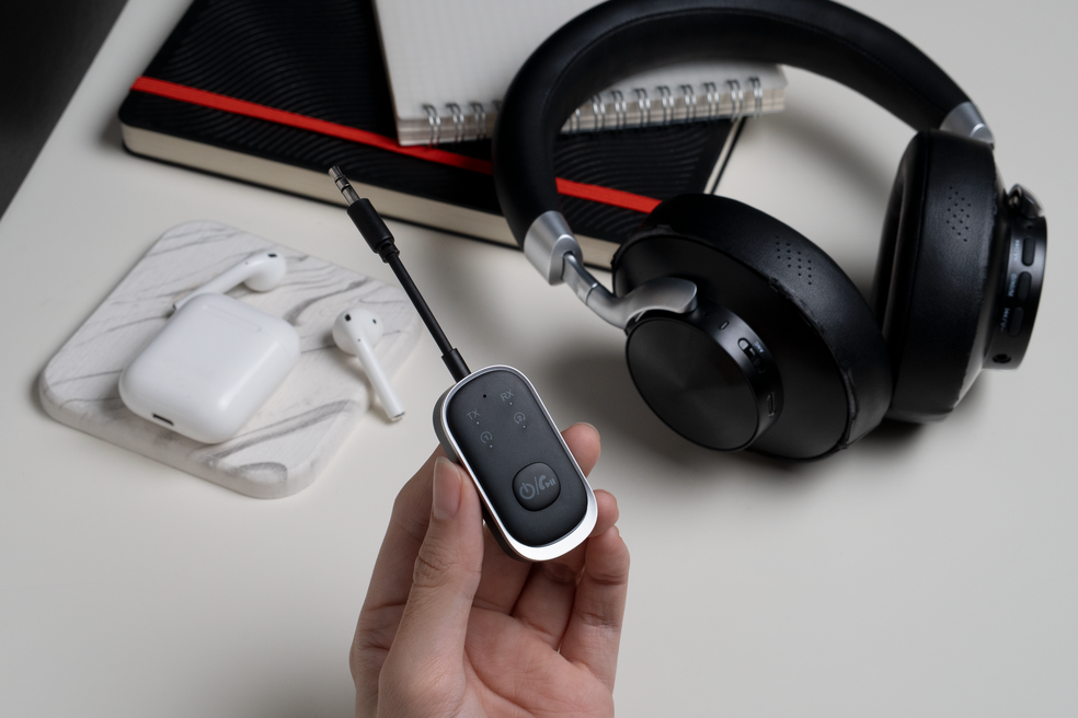 AirPro Double Bluetooth Transmitter for Airplane Transmitter & Receiver Secondary image